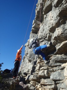 Escalade sur corde, avec rappels et autres ascensions vers Valflaunès